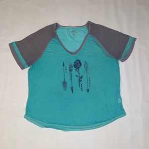 Almost Famous Shirt Top